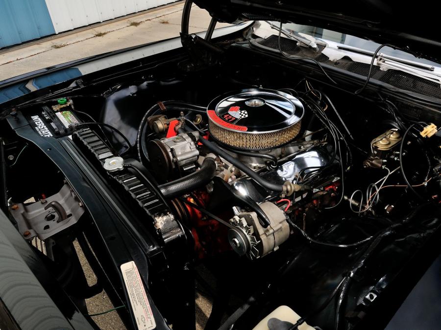  Chevrolet Biscayne 2-Door Sedan 1968 года  (фото 5 из 8)